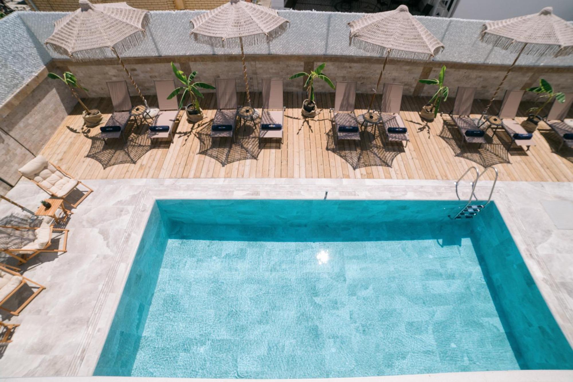 Hotel Teuta 울친 외부 사진